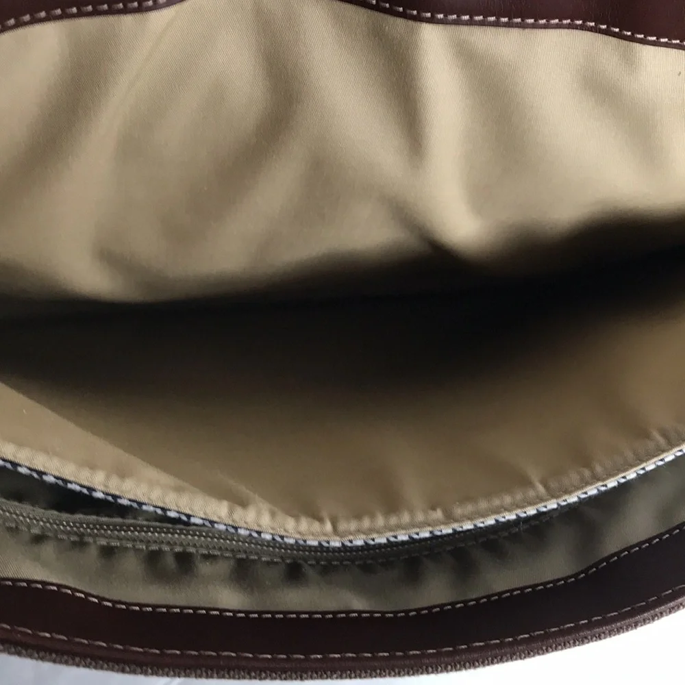 BOCONI NASHVILLE BRYANT LTE SLIM DOUBLE BUCKLE CANVAS & LEATHER MESSENGER
